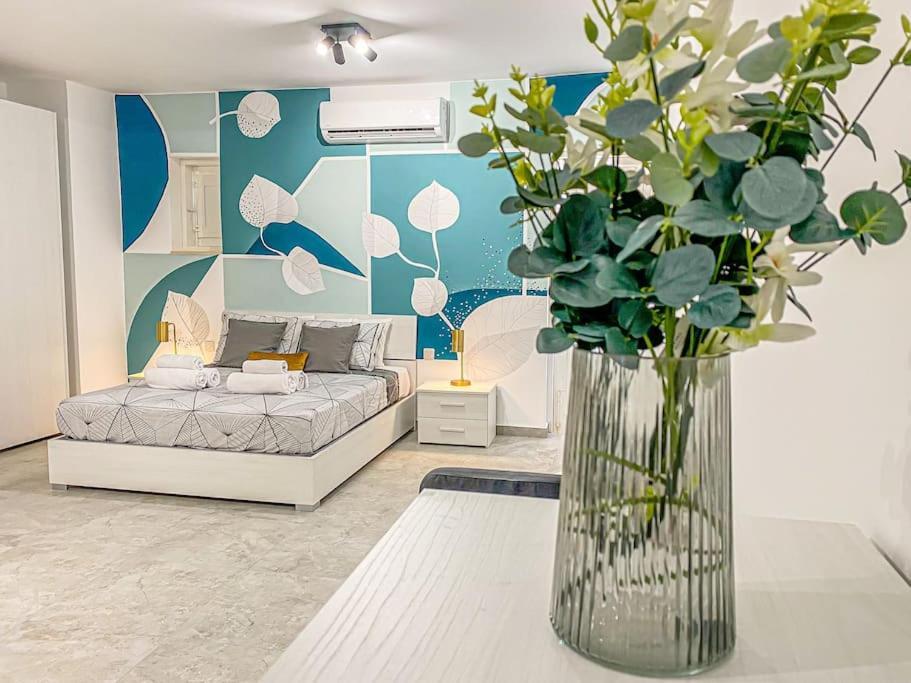 Designer Duplex Penthouse In Florianaアパートメント エクステリア 写真